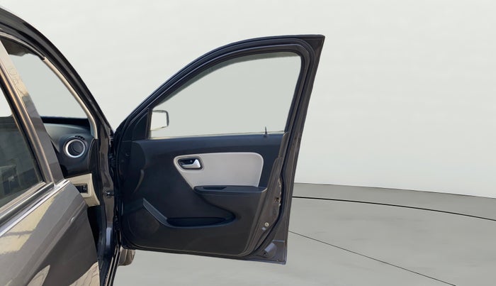 2019 Maruti Alto LXI, Petrol, Manual, 86,237 km, RHS Front Door