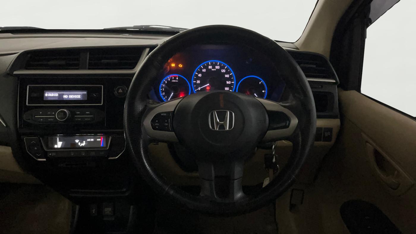 2017 Honda Amaze 1.2L I-VTEC S, Petrol, Manual, 98,155 km, Steering Wheel Close Up