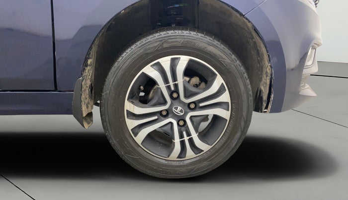 2022 Tata Tiago XZ PLUS CNG, CNG, Manual, 48,024 km, Right Front Wheel
