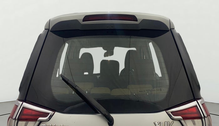 2018 Mahindra XUV500 W9 AT, Diesel, Automatic, 75,785 km, Rear Windshield