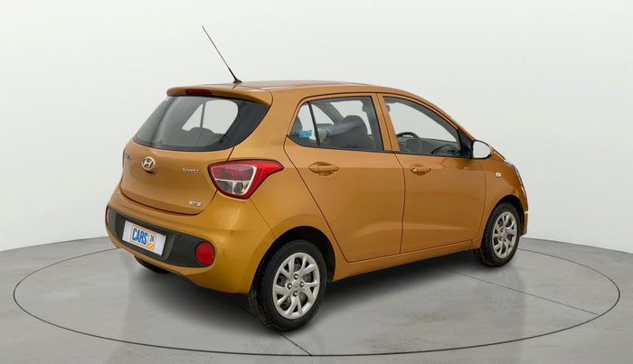 2017 Hyundai Grand i10 SPORTZ 1.2 KAPPA VTVT, Petrol, Manual, 35,519 km, Right Back Diagonal