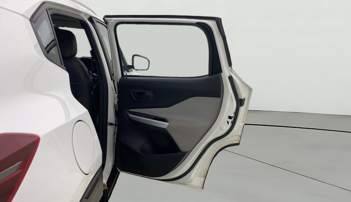 2023 Nissan MAGNITE XE, Petrol, Manual, 30,301 km, RHS Rear Door