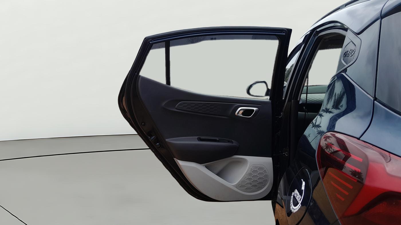 2023 Hyundai GRAND I10 NIOS SPORTZ AMT 1.2 KAPPA VTVT, Petrol, Automatic, 12,815 km, LHS Rear Door