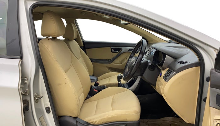 2012 Hyundai New Elantra 1.6 S MT DIESEL, Diesel, Manual, 1,29,540 km, Right Side Front Door Cabin