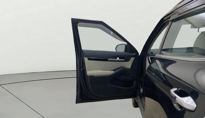 2021 KIA SELTOS HTX 1.5 PETROL, Petrol, Manual, 34,608 km, LHS Front Door