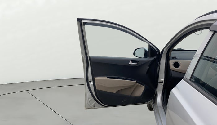 2015 Hyundai Grand i10 ASTA 1.2 KAPPA VTVT, Petrol, Manual, 68,702 km, LHS Front Door