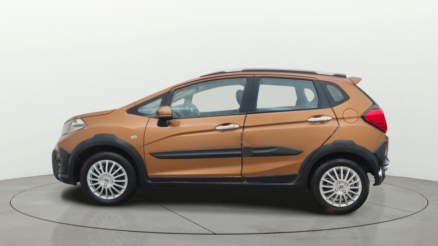 2017 Honda WR-V 1.5L I-DTEC S MT, Diesel, Manual, 88,911 km, Left Side