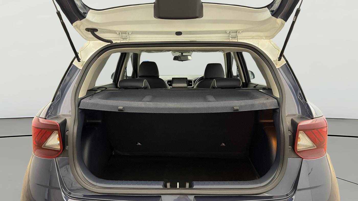 2019 Hyundai VENUE SX PLUS 1.0 TURBO DCT DUAL TONE, Petrol, Automatic, 27,270 km, Boot Open Zoomed View