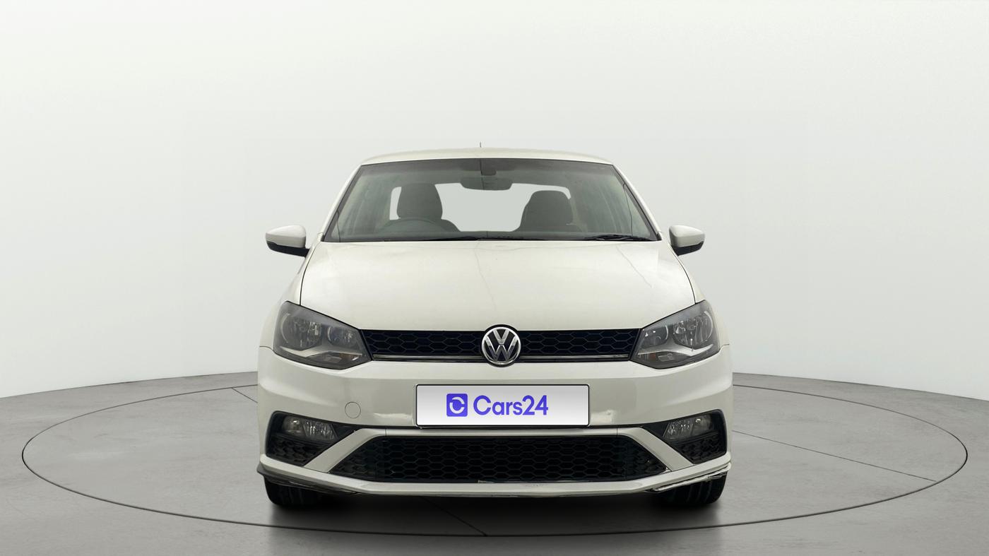 2021 Volkswagen Vento HIGHLINE 1.0L TSI, Petrol, Manual, 57,349 km, Front