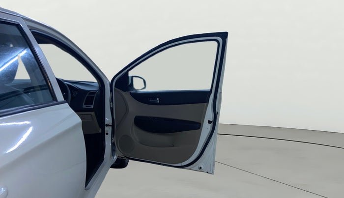 2013 Hyundai i20 SPORTZ 1.2, Petrol, Manual, 54,961 km, RHS Front Door