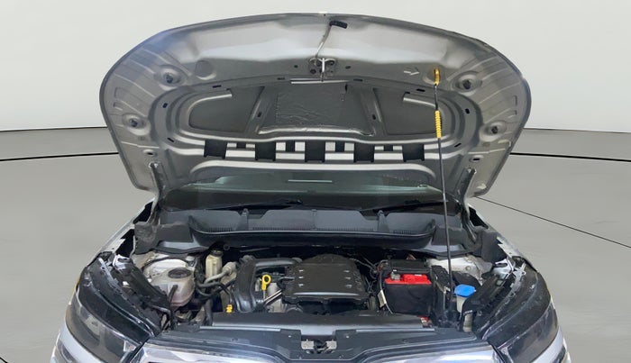 2021 Skoda KUSHAQ ACTIVE 1.0L TSI MT, Petrol, Manual, 59,379 km, Open Bonet