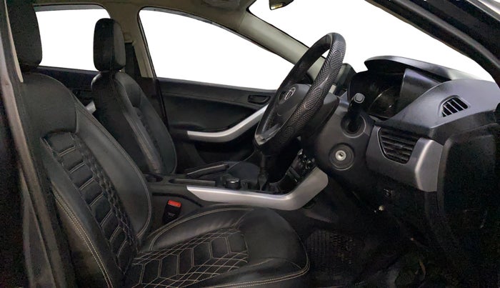 2022 Tata NEXON XE PETROL, CNG, Manual, 35,790 km, Right Side Front Door Cabin