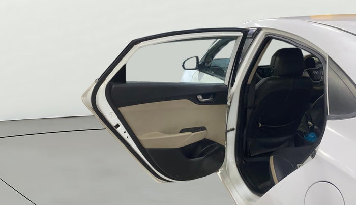 2018 Hyundai Verna 1.4 E PETROL, Petrol, Manual, 75,307 km, LHS Rear Door