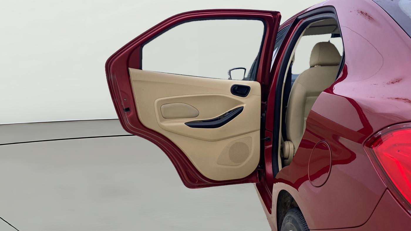 2015 Ford Figo Aspire TITANIUM 1.5 PETROL AT, Petrol, Automatic, 92,467 km, LHS Rear Door
