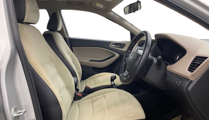 2016 Hyundai Elite i20 ASTA 1.2, Petrol, Manual, 72,584 km, Right Side Front Door Cabin