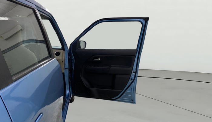 2020 Maruti New Wagon-R ZXI 1.2 AMT, Petrol, Automatic, 39,190 km, RHS Front Door