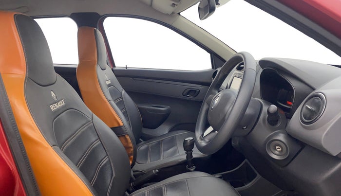 2016 Renault Kwid RXT 1.0 AMT, Petrol, Automatic, 20,099 km, Right Side Front Door Cabin