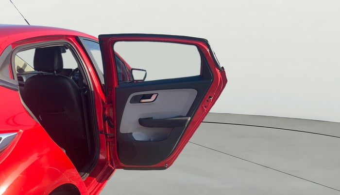 2021 Tata ALTROZ XZ PETROL, Petrol, Manual, 50,067 km, RHS Rear Door