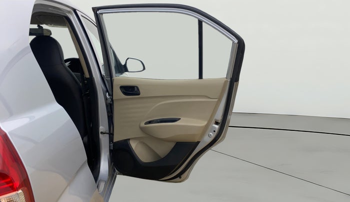 2021 Hyundai NEW SANTRO SPORTZ EXECUTIVE MT CNG, CNG, Manual, 79,736 km, RHS Rear Door