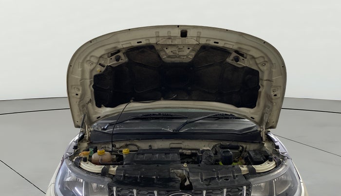 2019 Mahindra KUV 100 NXT K6+ P 6 STR, Petrol, Manual, 62,145 km, Open Bonet