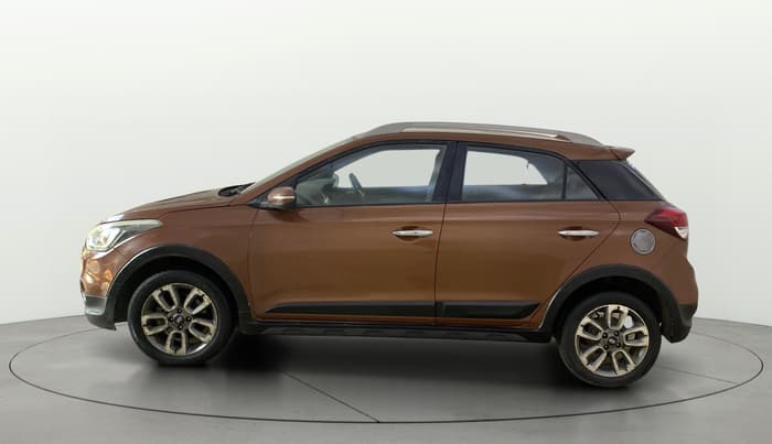 2015 Hyundai i20 Active 1.4 SX, Diesel, Manual, 1,28,412 km, Left Side