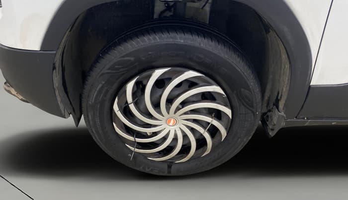 2025 Tata PUNCH PURE MT, Petrol, Manual, 2,592 km, Left Front Wheel