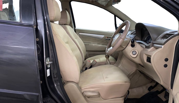 2017 Maruti Ertiga VDI SHVS, Diesel, Manual, 76,803 km, Right Side Front Door Cabin