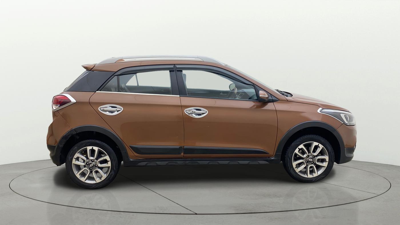 2018 Hyundai i20 Active 1.2 SX, Petrol, Manual, 98,742 km, Right Side View