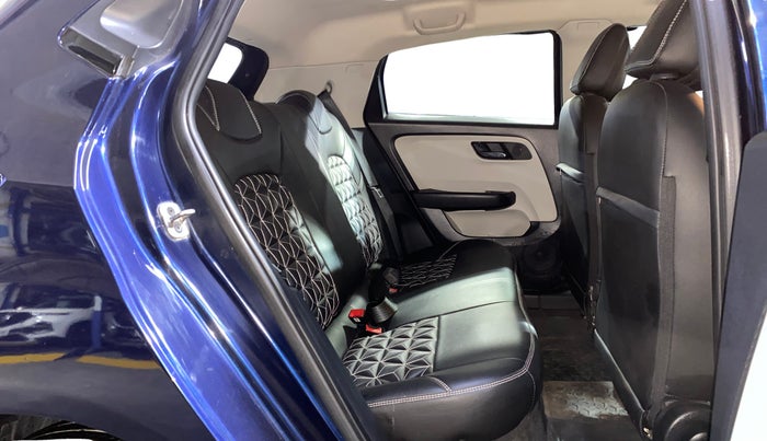 2023 Tata ALTROZ XM PLUS PETROL, Petrol, Manual, 21,889 km, Right Side Rear Door Cabin