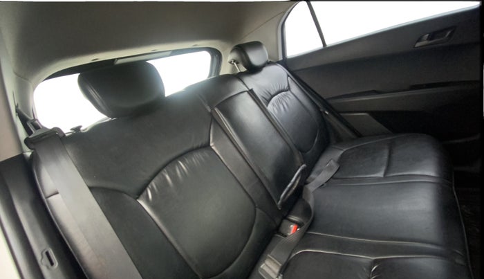 2016 Hyundai Creta SX PLUS 1.6 DIESEL, Diesel, Manual, 87,985 km, Right Side Rear Door Cabin