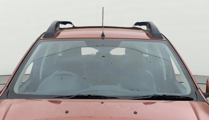 2018 Renault Duster 85 PS RXS MT DIESEL, Diesel, Manual, 1,09,227 km, Front Windshield