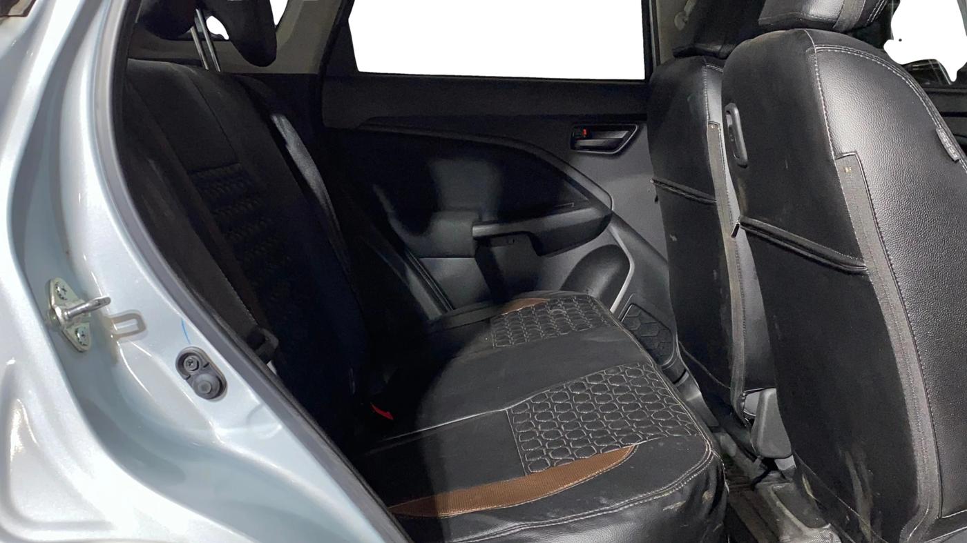 2024 Maruti BREZZA VXI AT SMART HYBRID, Petrol, Automatic, 5,003 km, Right Side Rear Door Cabin