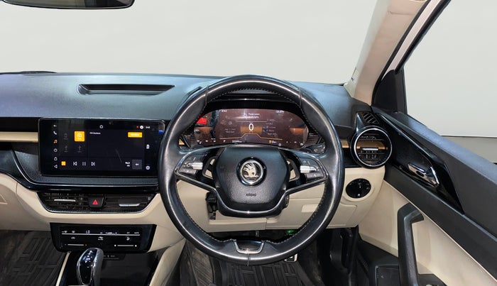 2022 Skoda SLAVIA STYLE 1.0L TSI AT, Petrol, Automatic, 33,393 km, Steering Wheel Close Up