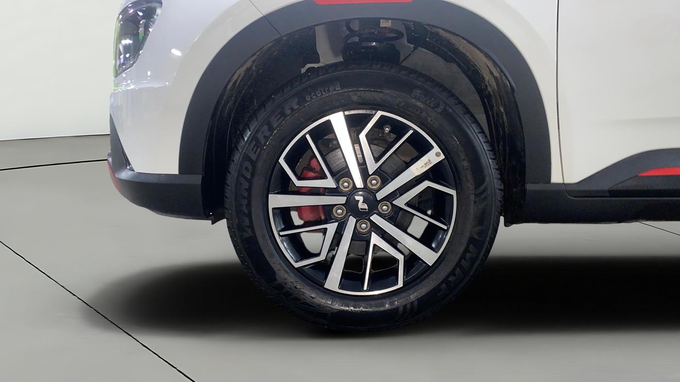2022 Hyundai VENUE N LINE N8 1.0 TURBO DCT, Petrol, Automatic, 6,205 km, Left Front Wheel