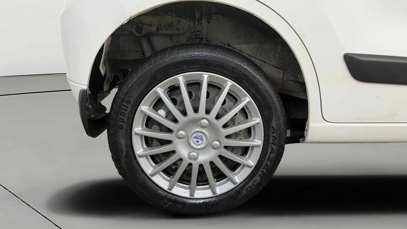 2018 Maruti Wagon R 1.0 VXI, Petrol, Manual, 12,810 km, Right Rear Wheel