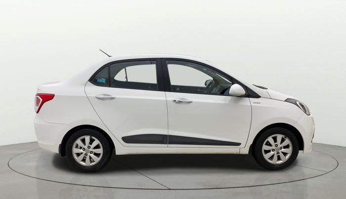 2014 Hyundai Xcent SX 1.2 (O), Petrol, Manual, 1,08,954 km, Right Side View