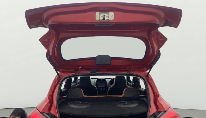 2016 Renault Kwid RXT 1.0 AMT, Petrol, Automatic, 20,099 km, Boot Door Open