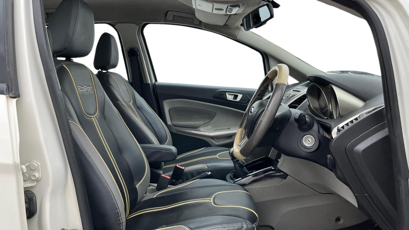 2014 Ford Ecosport TITANIUM 1.5L DIESEL, Diesel, Manual, 94,609 km, Right Side Front Door Cabin