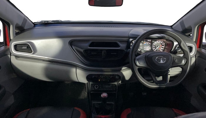 2020 Tata ALTROZ XE PETROL, Petrol, Manual, 31,534 km, Dashboard