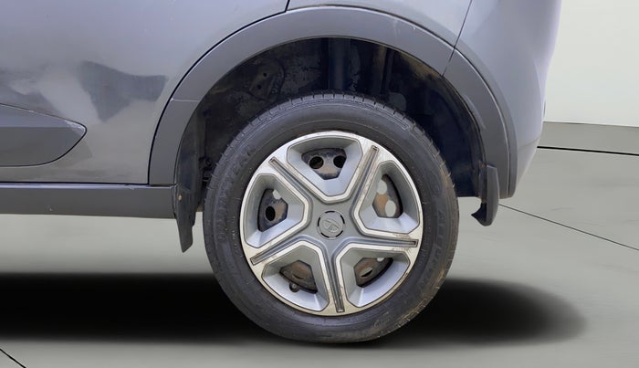 2018 Tata NEXON XM PETROL, Petrol, Manual, 34,577 km, Left Rear Wheel