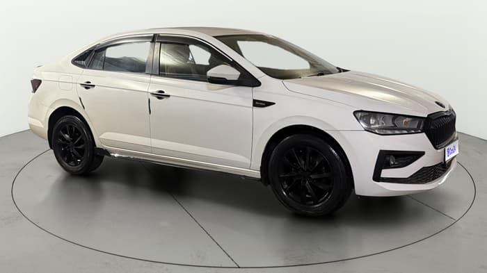 2022 Skoda SLAVIA AMBITION 1.0L TSI MT, Petrol, Manual, 64,306 km, Right Front Diagonal