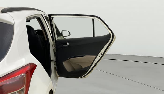 2017 Hyundai Grand i10 SPORTZ AT 1.2 KAPPA VTVT, Petrol, Automatic, 64,884 km, RHS Rear Door