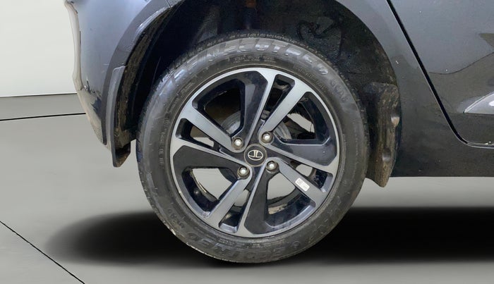 2023 Tata ALTROZ XZ Plus (S) Dark Edition, Petrol, Manual, 9,701 km, Right Rear Wheel