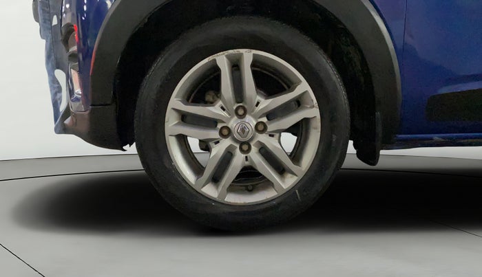 2020 Renault TRIBER RXZ, CNG, Manual, 81,301 km, Left Front Wheel