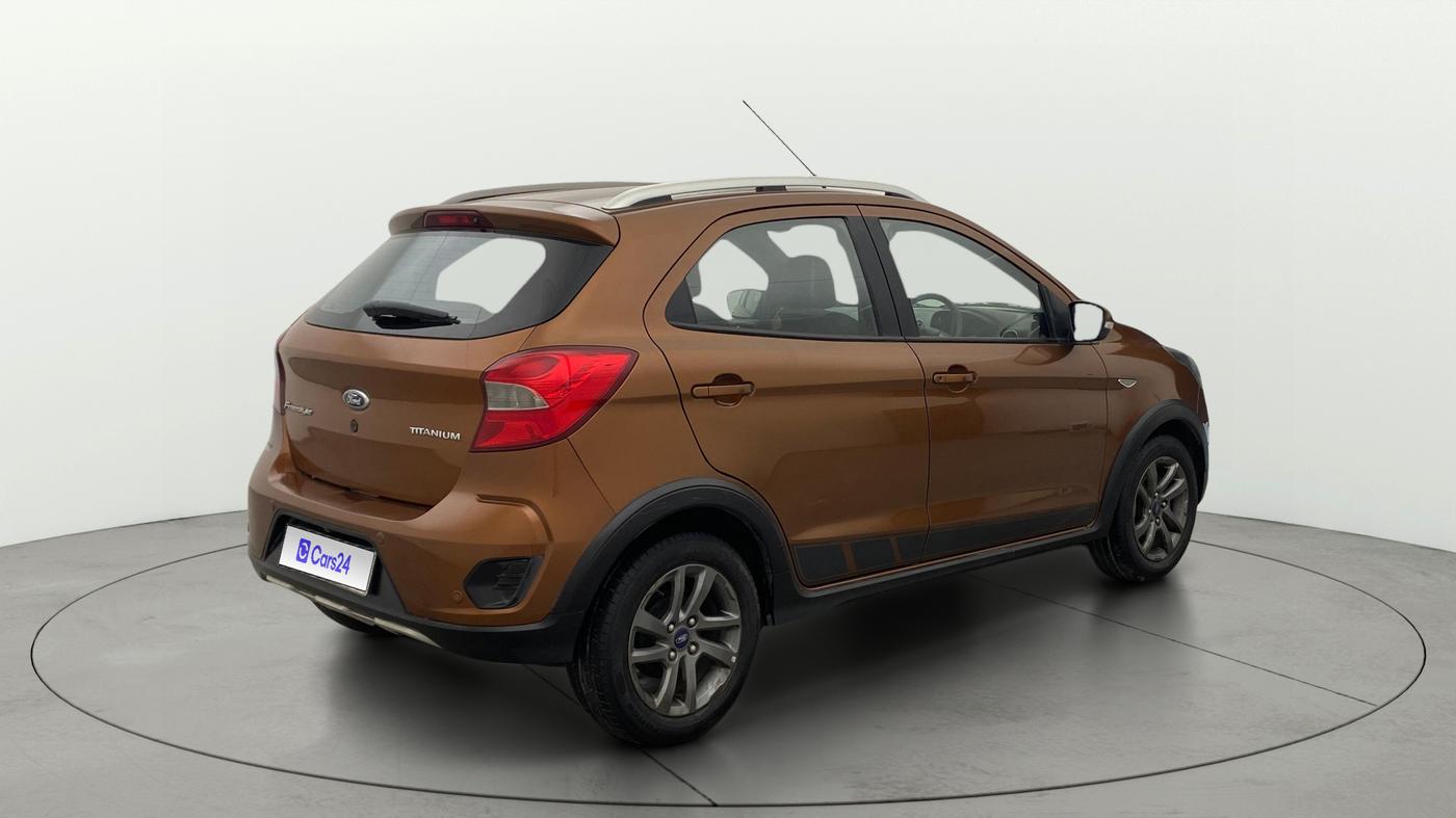 2019 Ford FREESTYLE TITANIUM PLUS 1.2 PETROL, Petrol, Manual, 30,138 km, Right Back Diagonal