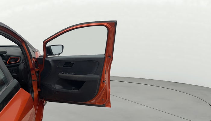 2024 Tata ALTROZ Racer R3, Petrol, Manual, 5,851 km, RHS Front Door