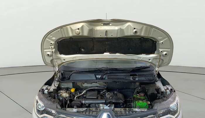 2019 Renault TRIBER RXZ, Petrol, Manual, 29,670 km, Open Bonet