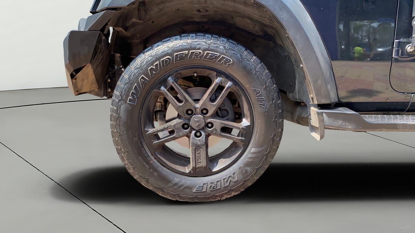 2023 Mahindra Thar LX PETROL HT 4WD AT, Petrol, Automatic, 65,165 km, Left Front Wheel