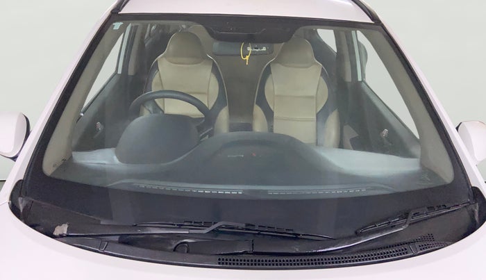 2018 Hyundai Grand i10 SPORTZ 1.2 KAPPA VTVT, CNG, Manual, 44,362 km, Front Windshield