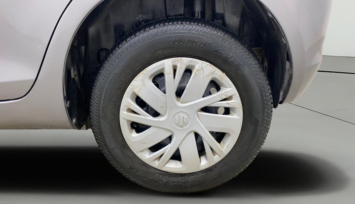 2015 Maruti Swift VXI, Petrol, Manual, 42,514 km, Left Rear Wheel